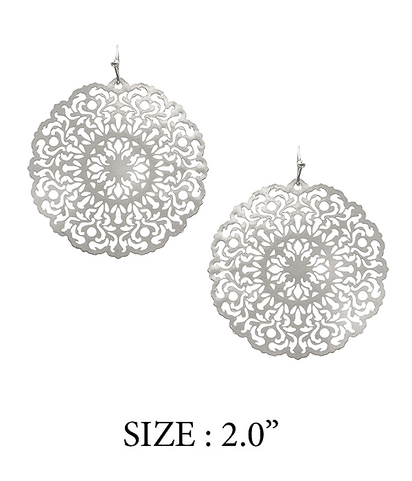 METAL FILIGREE DISC EARRING