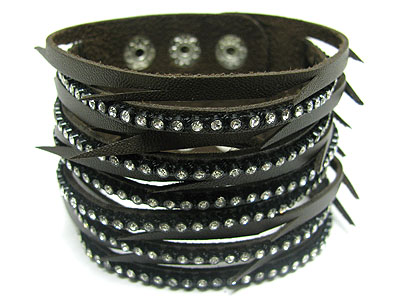 MULTI LINE CRYSTAL DECO CUT OUT LEATHER BAND BRACELET