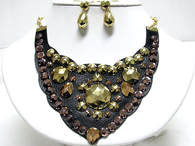Facet metal stud chiffon ribbon backing bib style necklace