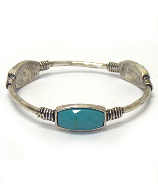 Triple facet stone bangle bracelet