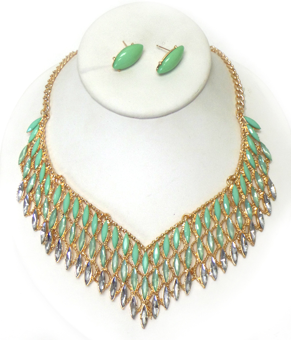 Multi crystal bib necklace set