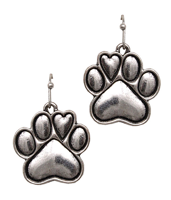 Paw print earring
