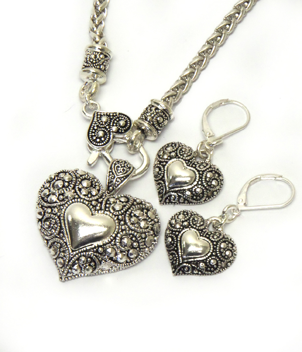 Metal filigree hematite heart necklace set