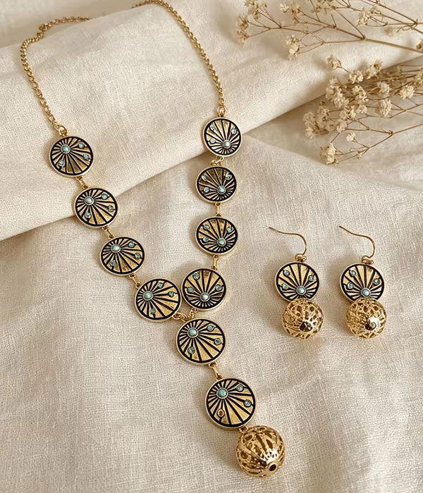 Boho style sunburst disc link necklace earring set