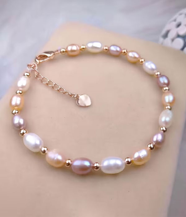 Pearl bracelet