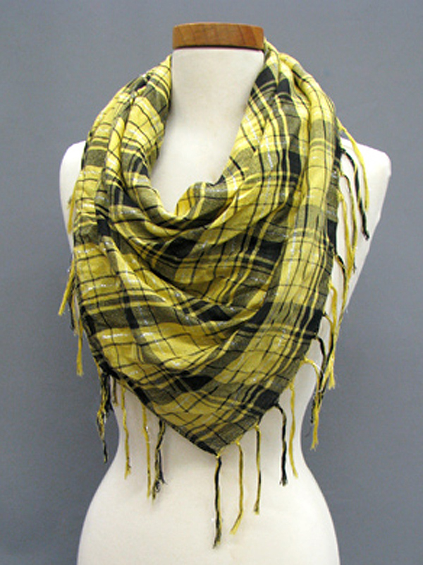 Multi check pattern and tassle scarf