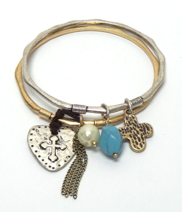 Cross theme charm bangle bracelet set of 2