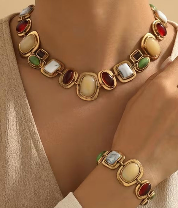 Vintage chunky gemstone mix collar necklace and bracelet set