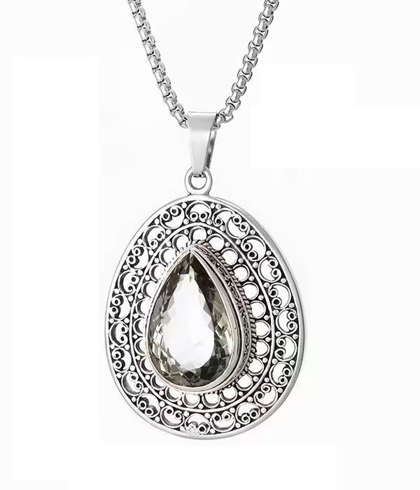 Vintage filigree teardrop necklace