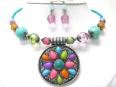 Crystal and stone flower deco round medallione beads necklace set