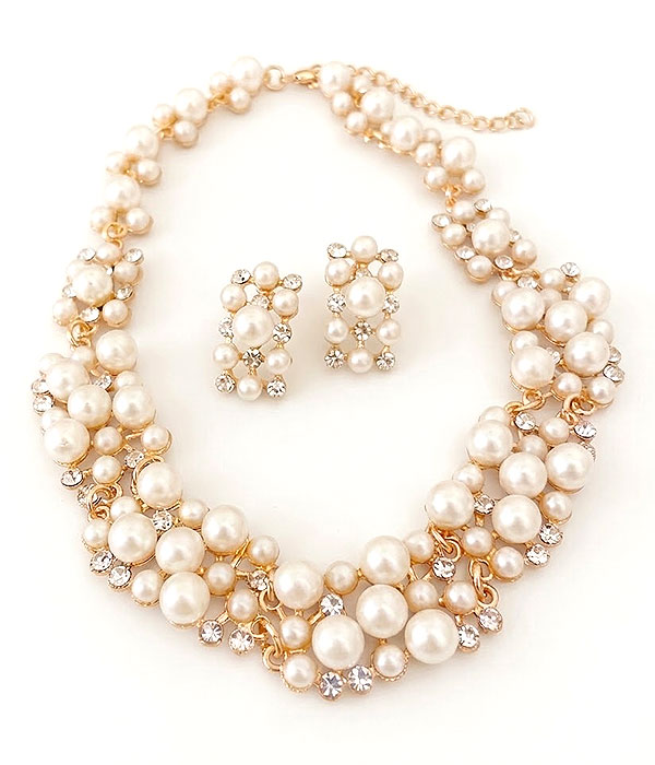 Multi pearl mix statement necklace and earring set