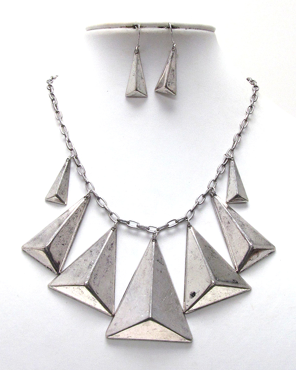 MULTI TRIANGLE METAL DANGLE DROP CHAIN NECKLACE EARRING SET