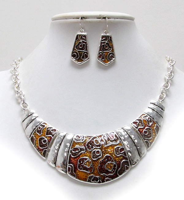 Crystal and epoxy deco hammered metal half chocker chain necklace earring set