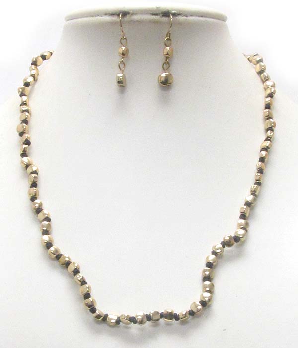 Metal seed beads link necklace earring set