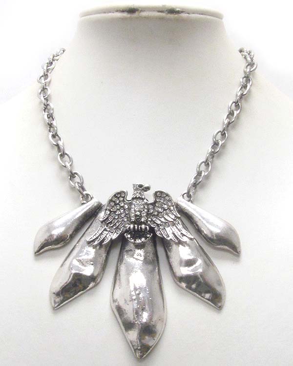 Crystal stud thunder bird and hammered metal feather shape bar drop necklace